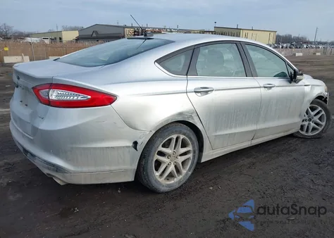 2016 Ford Fusion Se z USA, uszkodzony, nr VIN 1FA6P0H79G5106750